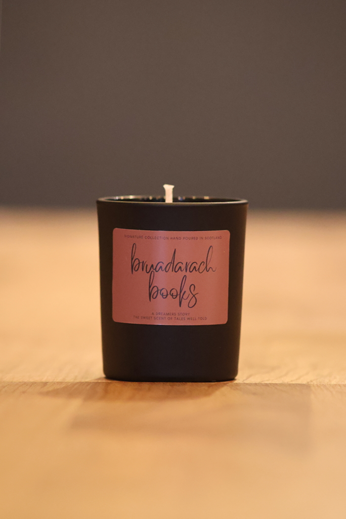 Bruadarach Books Signature Candle